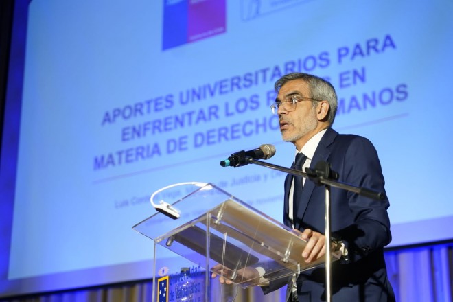 Luis_Cordero_expone_PNB_SesionConsejoRectores