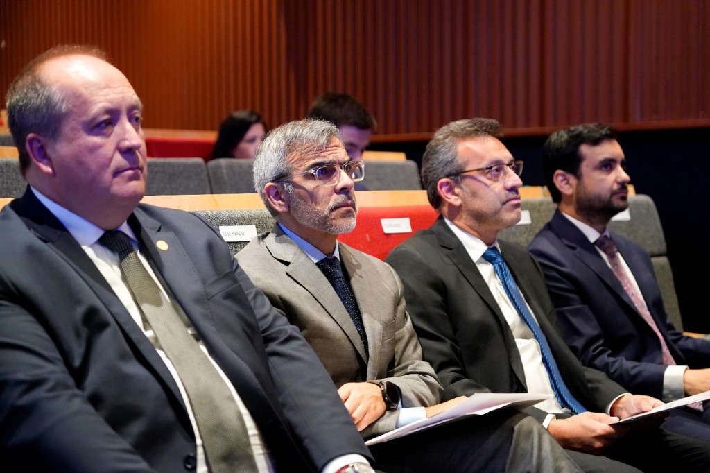 WhatsApp Image 2023-12-04 at 09.59.46