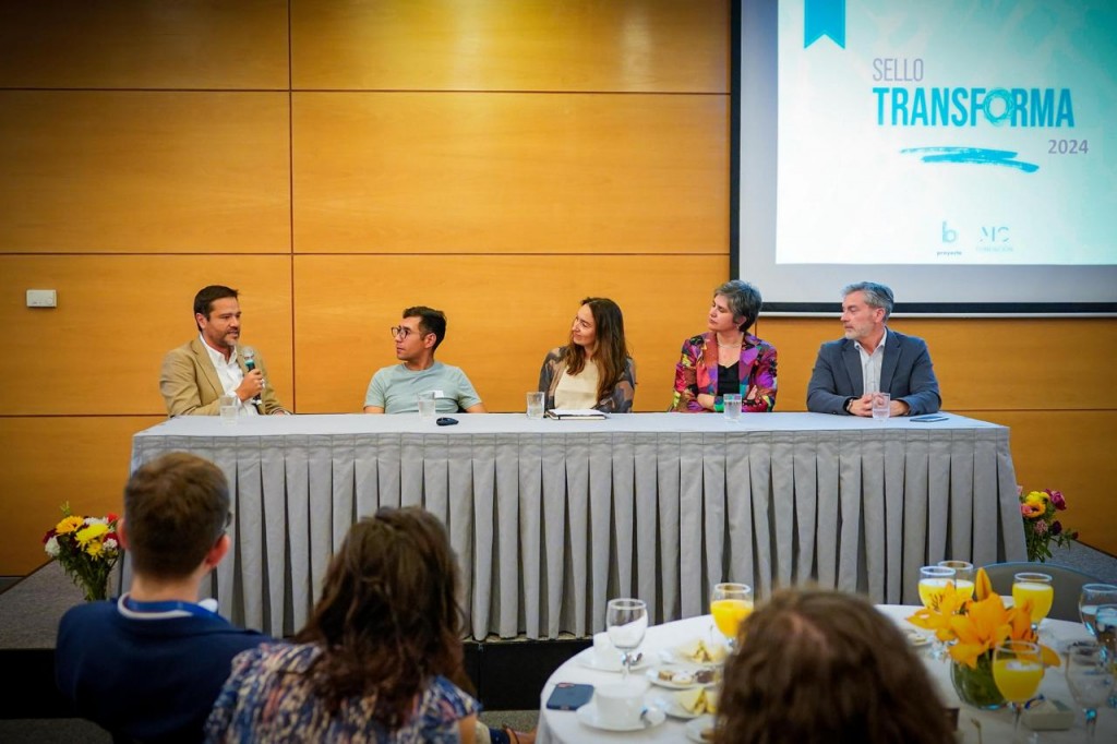 WhatsApp Image 2024-11-25 at 5.15.37 PM - copia