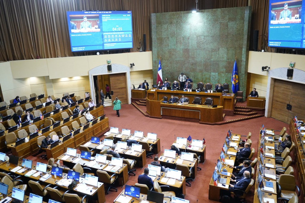 ReformaNotarios_Cámara01